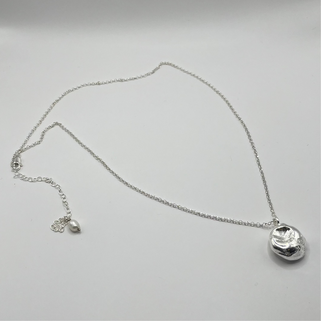 Silver Baroque Pearl Pendant (Design 1)