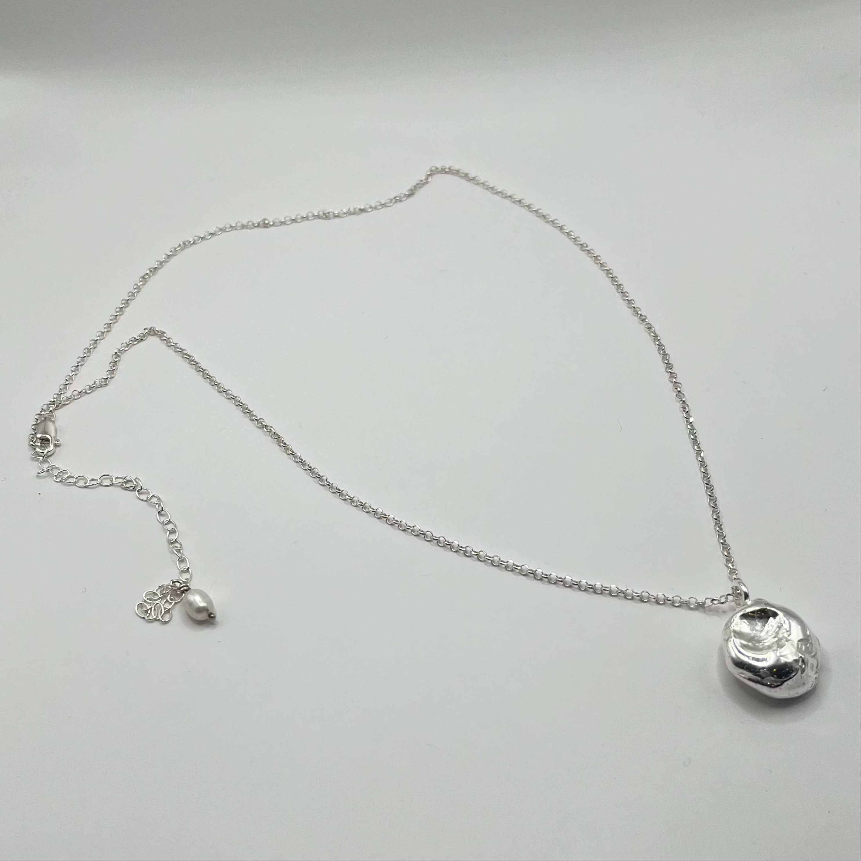 Silver Baroque Pearl Pendant (Design 1)