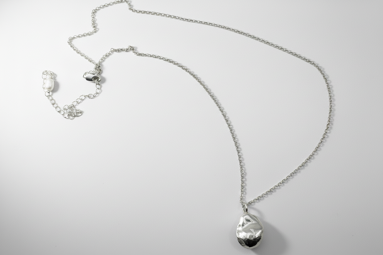 Silver Baroque Pearl Pendant (Design 4)